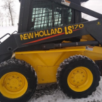 New Holland LS170