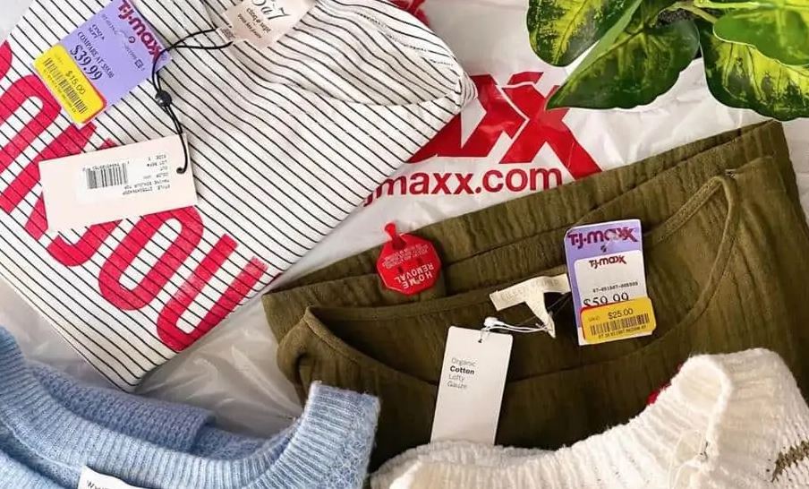 Should You Shop at TJ Maxx on the Weekend